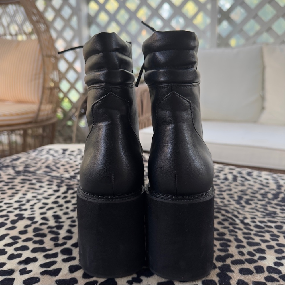 Black Platform Lace-Up Boots - Picture 2 of 6